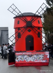  Char Moulin rouge 